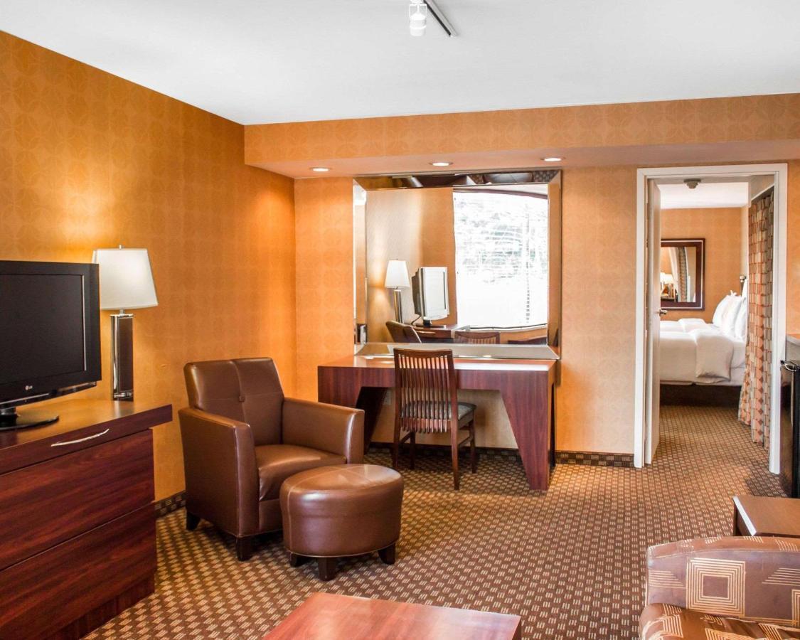 The Woodlands Inn Wilkes-Barre Ngoại thất bức ảnh